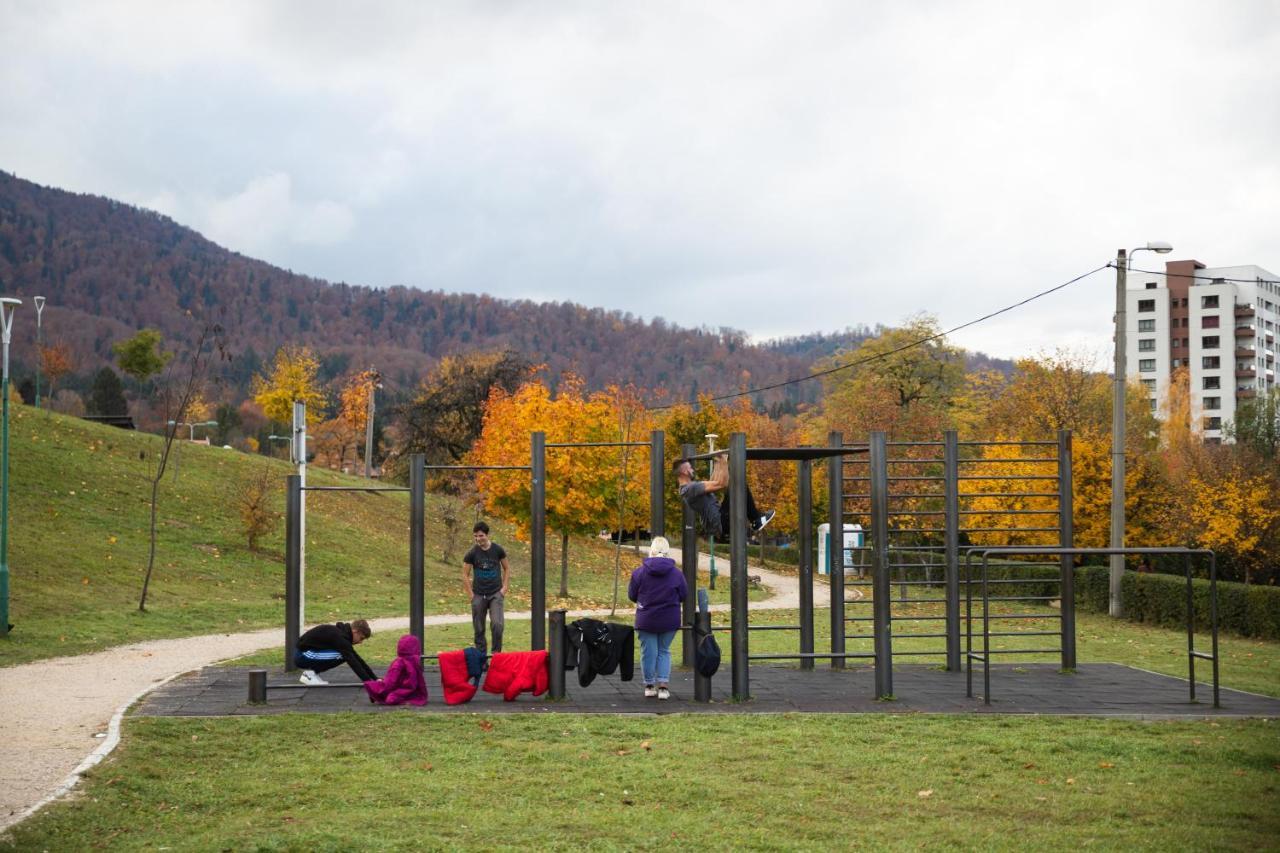 Jungle Family Villa Near Park Aventura,Lake,Zoo Brasov Luaran gambar